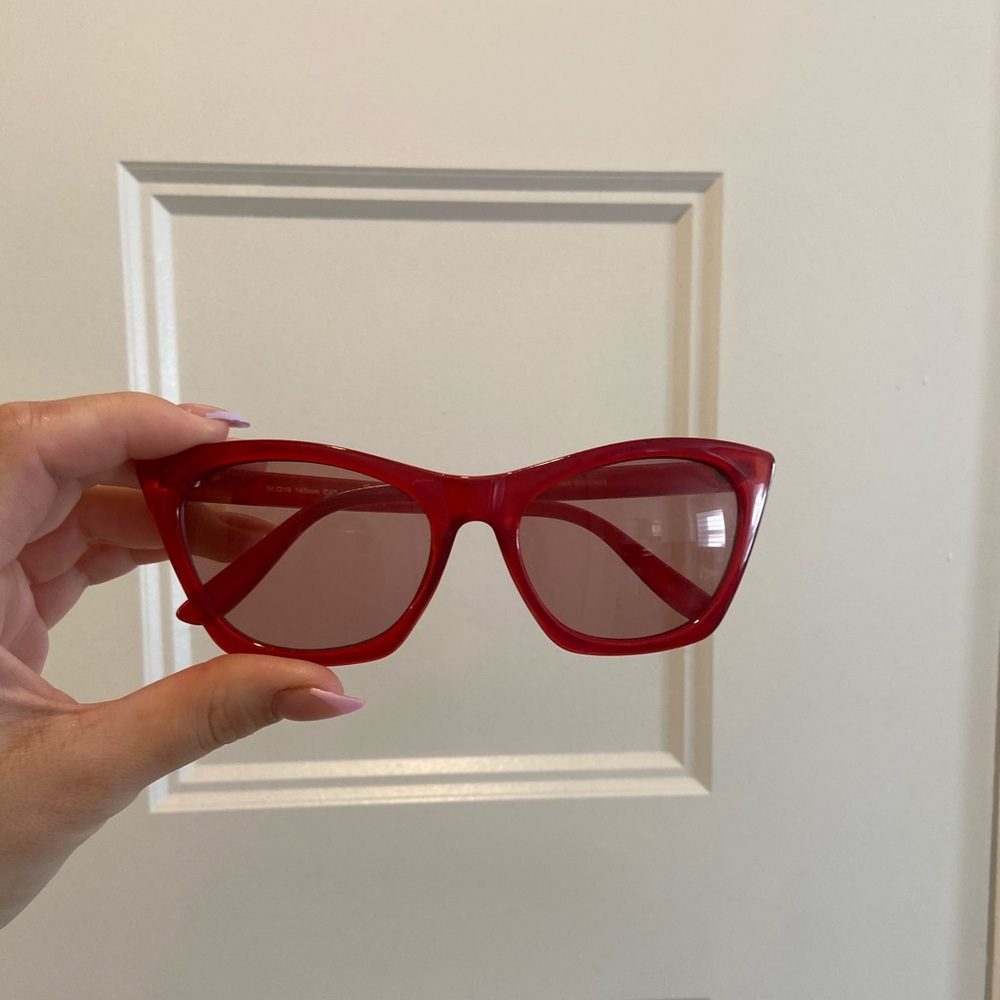 red cat eye sunglasses